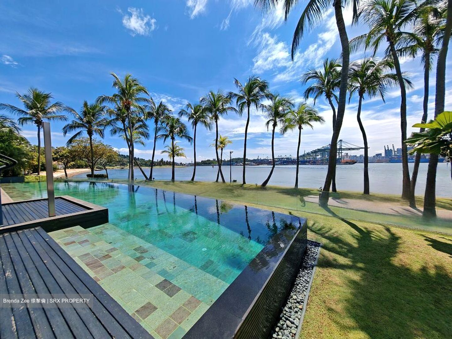 Ocean Drive (D4), Detached #474105751